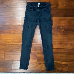 BDG Moto Ankle Zip Skinny Jeans